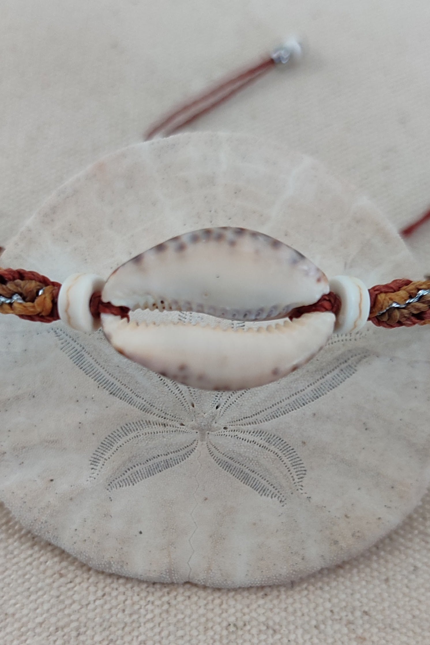Bracelet Cowrie - Follow Your HeART