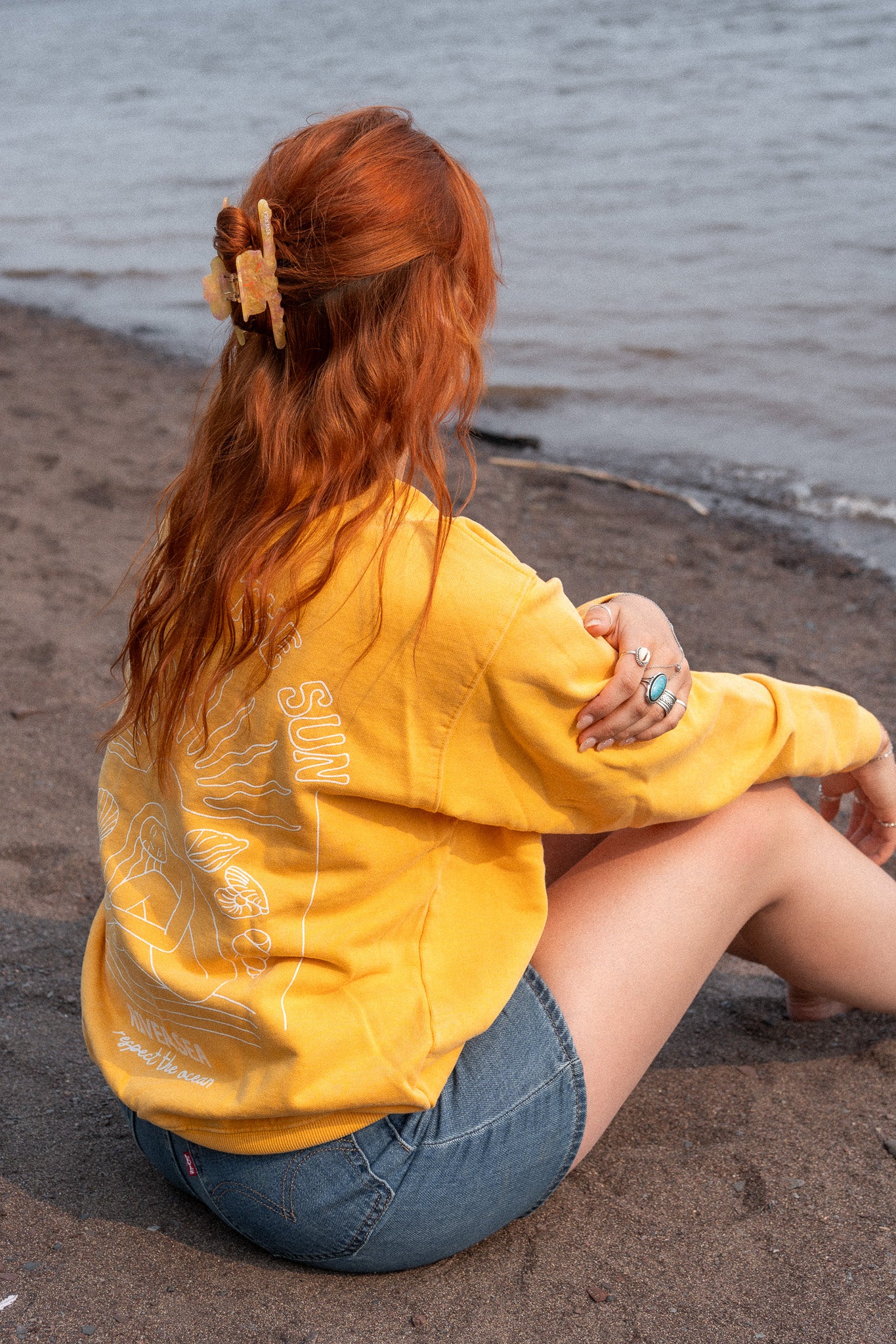 Crewneck Heavyweight Raised By The Sun 2025