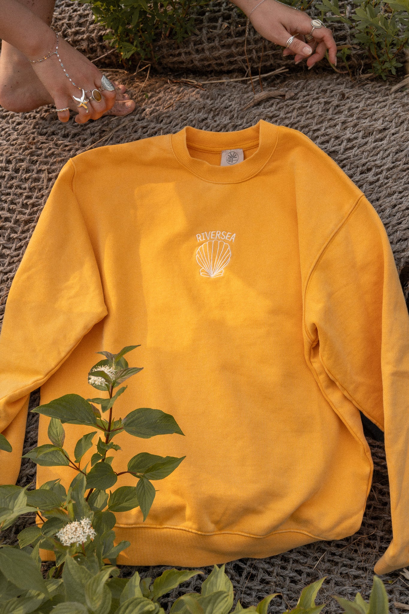 Crewneck Heavyweight Raised By The Sun 2025