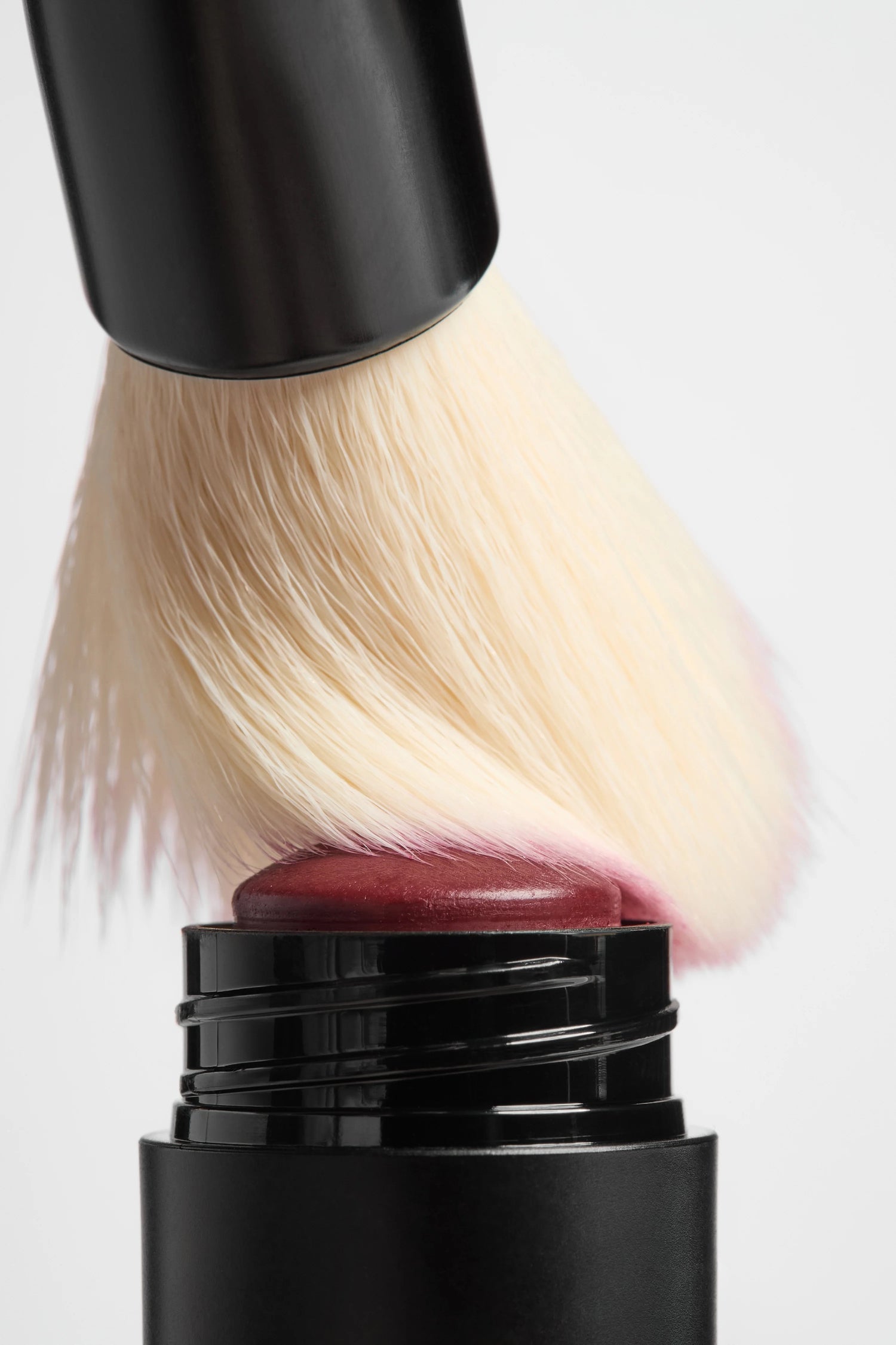 Le pinceau estompeur | Sans-Façon Cosmétiques