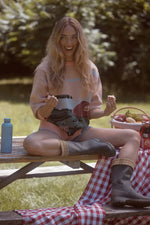 Load image into Gallery viewer, Camping à Gaspé - Girl Crush
